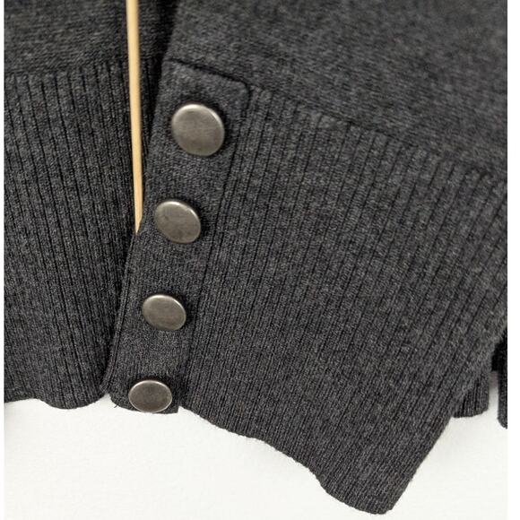 Investments Gray Sweater sz 1x closet staple Bust43"C back24" button sleeves24" - Picture 2 of 8